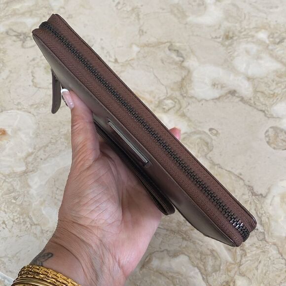 NWOT Kenneth Cole Leather Long Zip Clutch Wristlet Wallet - Picture 6 of 11